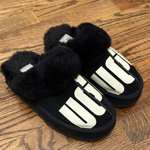 UGG Black Shearling Logo Slide Slippers
